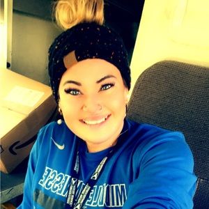 Meet your Posher, Ariana